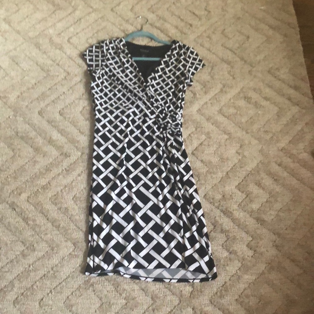 Black and white knit dress